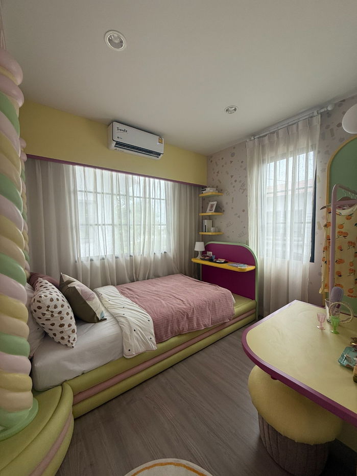 รูป ขายบ้านตัวอย่างบ้านแฝด เฟอร์นิเจอร์ทั้งหลัง อณาสิริรามคำแหง โครงการพร้อมอยู่จากแสนสิริ - รูปที่ 12/14