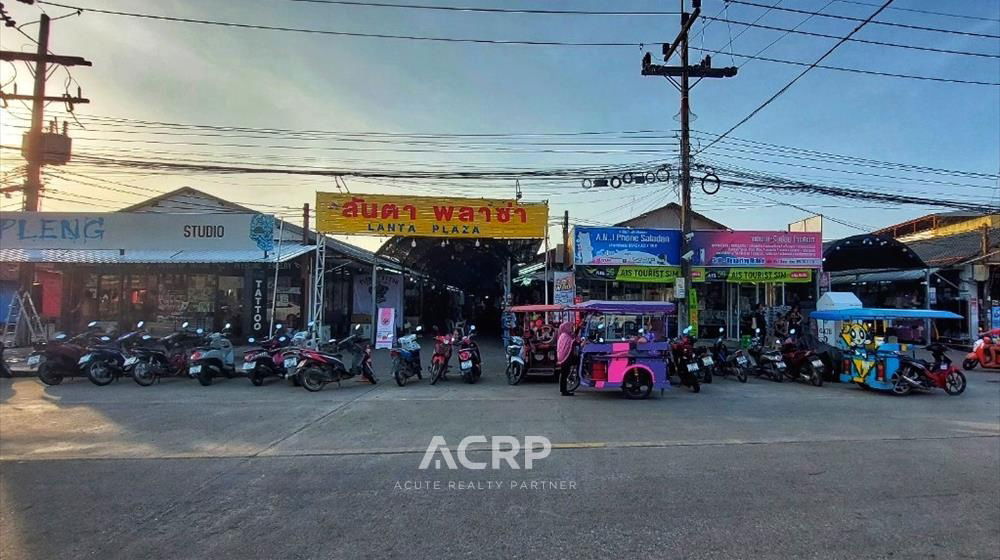 picture Beachfront land for sale, Koh Lanta Yai, 13.8 Rai with market bonus  Ref no. 00159966 - 3/7