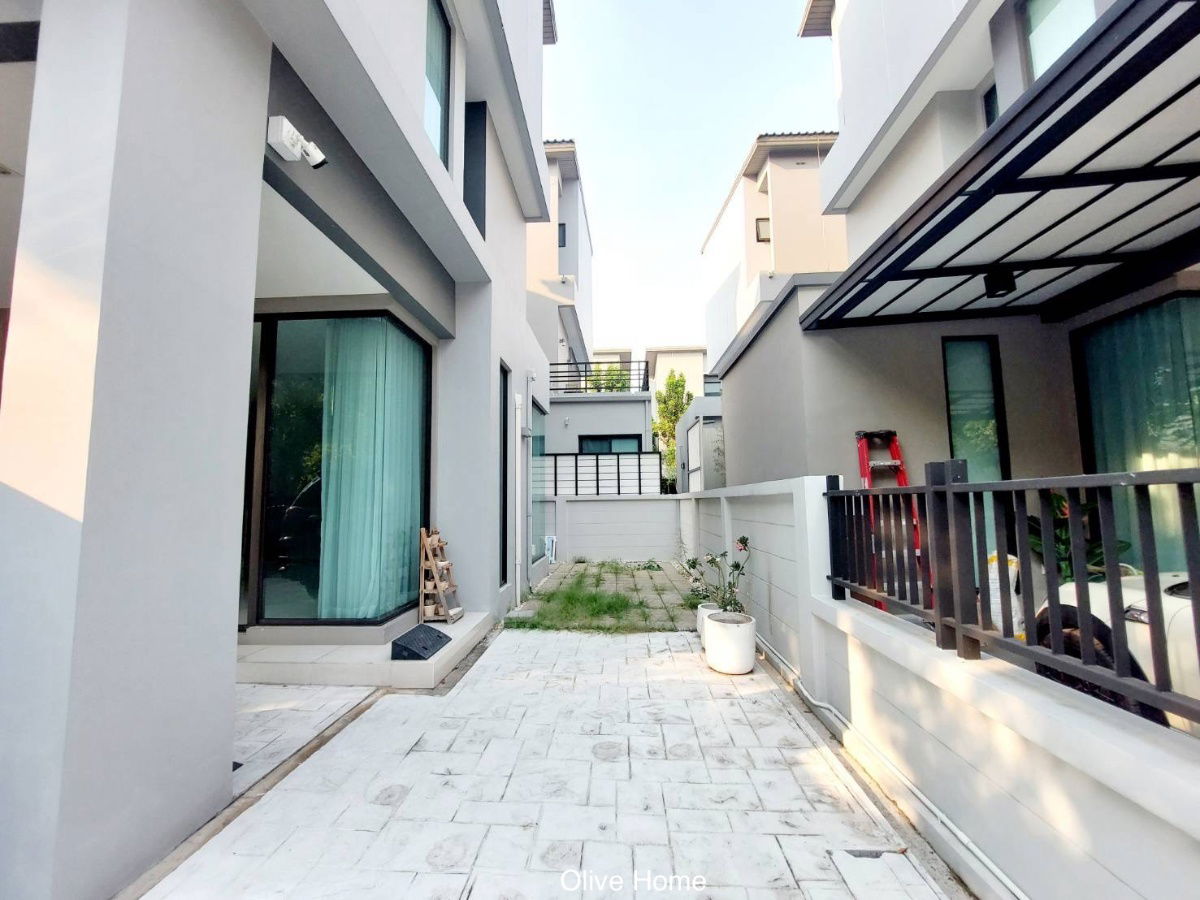 รูป ขายด่วน บ้านกลางเมือง Classe เอกมัย-รามอินทรา ถูกสุดในโครงกาน  - รูปที่ 17/23