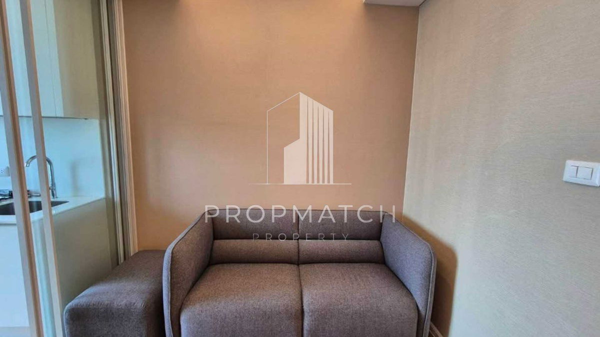 รูป ✨Flash Deal ✨The Saint Residences ( 1Bed 1Bath 31SQM.) แต่งครบพร้อมอยู่ !! เพียง 16,000บาทต่อเดือน Tel.0981315848 @propmatch - รูปที่ 1/5