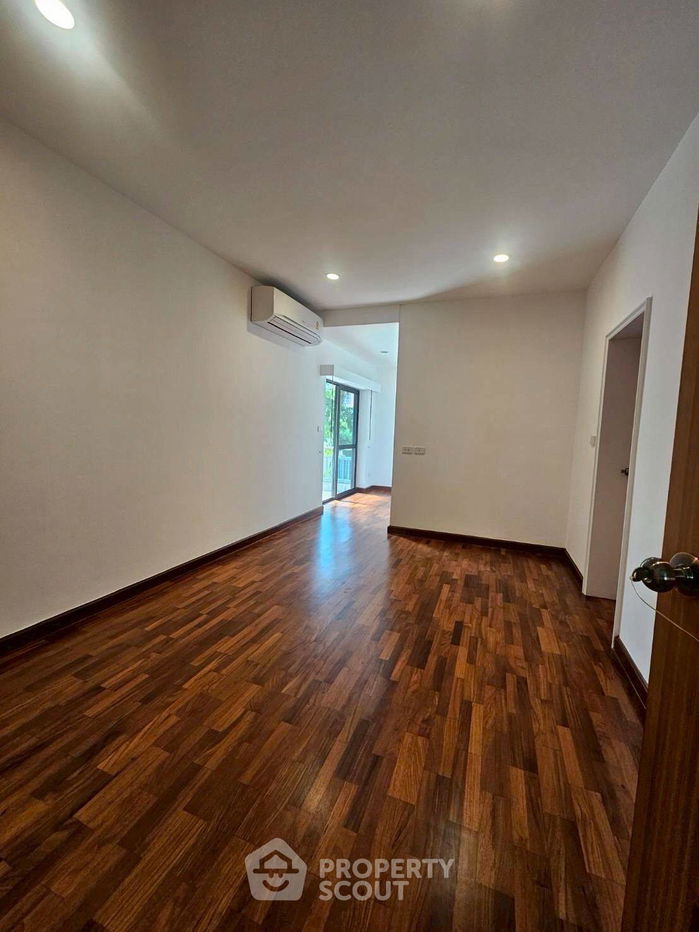 รูป บ้าน 4-ห้องนอน ใน บางตลาด (ID 2130318) - รูปที่ 12/17