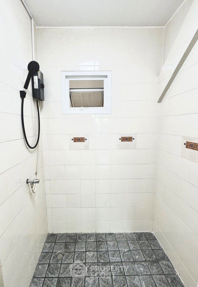 picture 7-BR Townhouse in Pak Kret (ID 2242698) - 12/14
