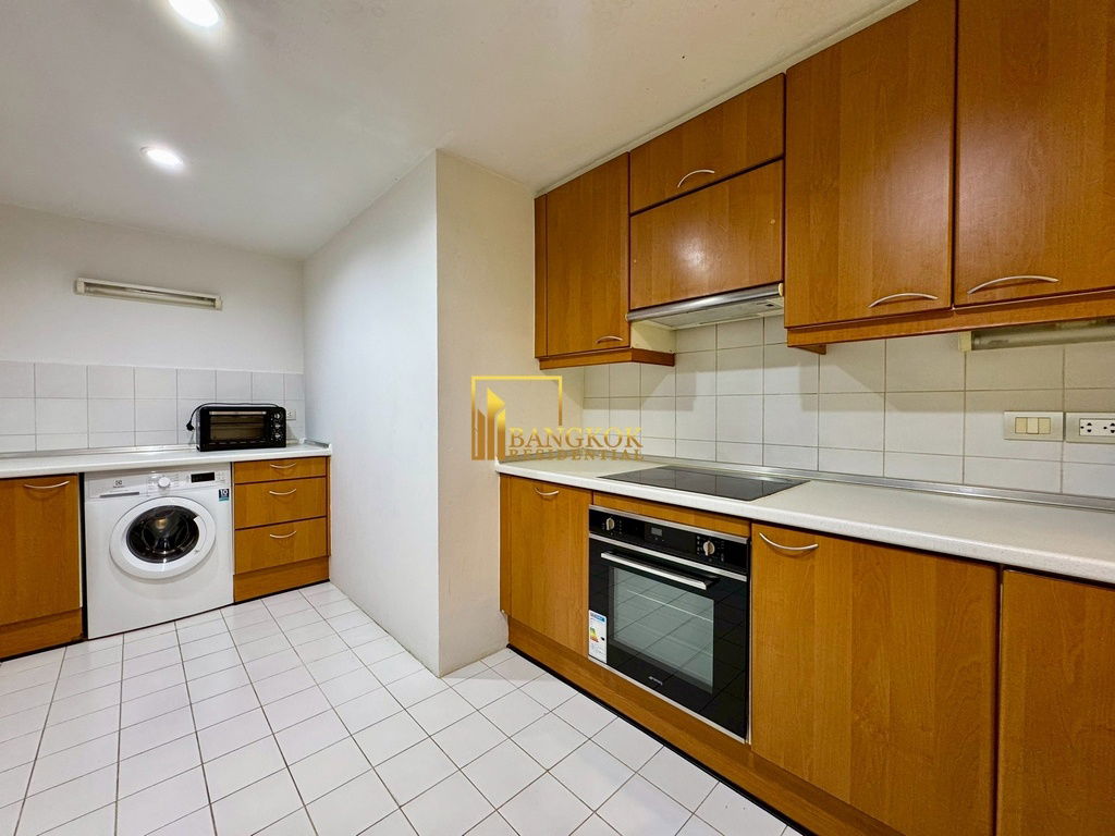 picture Navin Court | Bright and Airy 2 Bedroom Condo For Rent - BR60509CD - 12/38