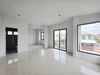listing thumbnail image 28