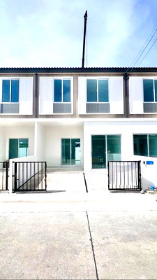 เช่าทาวน์โฮม ศรีวารี พลาซ่า : ให้เช่าบ้านพฤกษา บางนา-ศรีวารี ติดถนนใหญ่ศรีวารี
