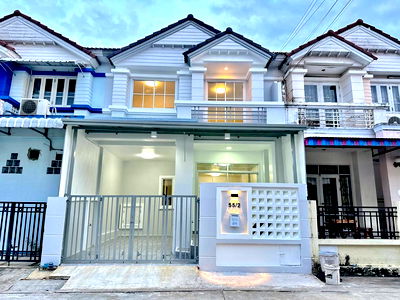 ทาวน์โฮม บางบัวทอง นนทบุรี : หมู่บ้านทิพย์พิมาน การ์เด้นท์  ติดถนนบ้านกล้วย – ไทรน้อย บางบัวทอง ห่างจากถนนกาญจนภิเษกเพียง 1 กิโล   ใกล้เซ็นทรัล เวสเกต