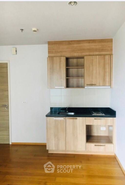 picture 1-BR Condo at Hive Taksin near BTS Wongwian Yai (ID 593537) - 29/30