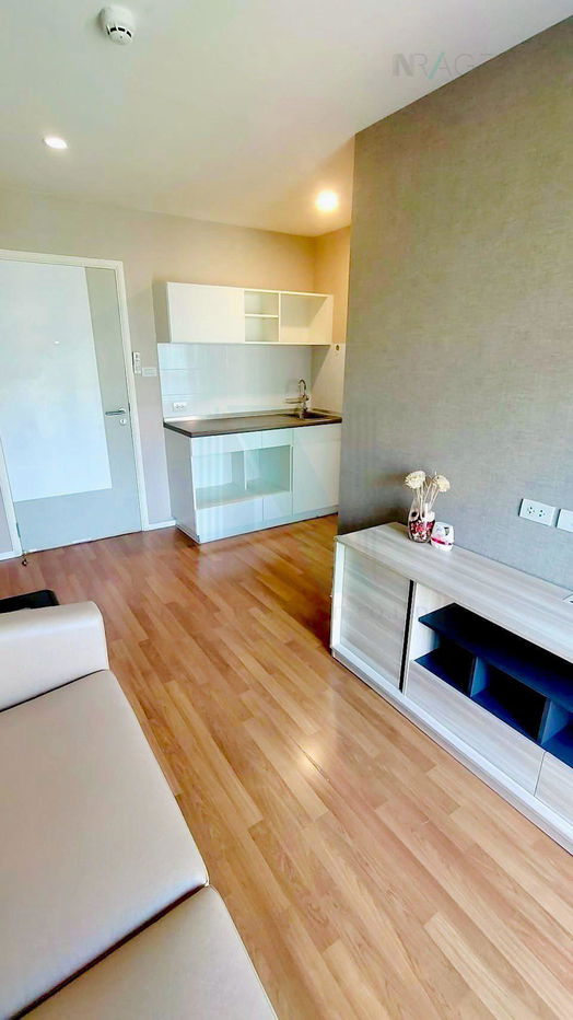 picture For Rent Condo LUMPINI PLACE BANGNA KM.3 Building B, Floor 7,1 bed room, Room size 26 sqm - 3/8