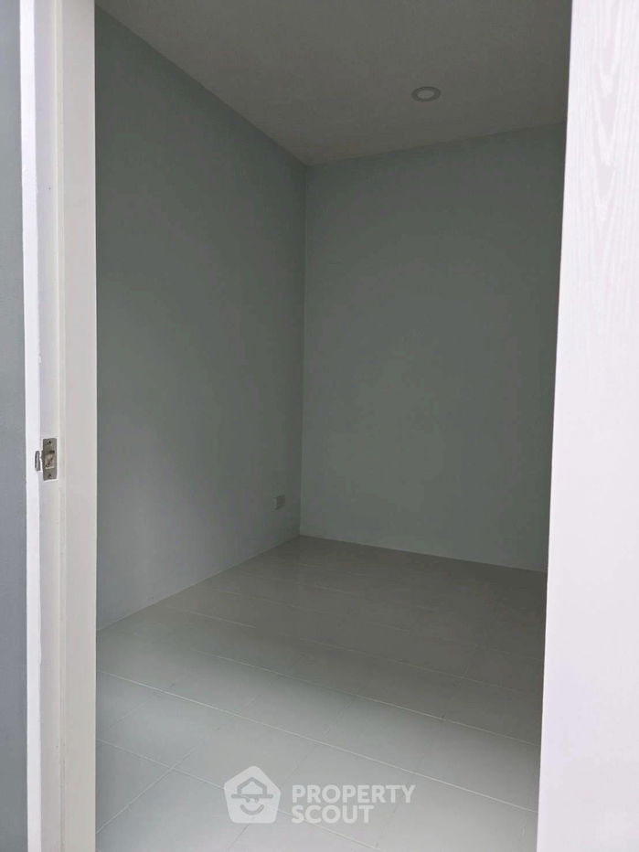 picture 4-BR House at Centro Vibhavadi in Don Mueang (ID 2242700) - 22/23