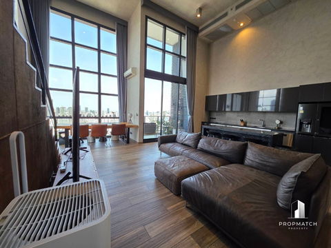 ✨Flash Deal ✨ The Lofts Asoke ( 3Bed 2Bath 145 SQM.) แต่งครบพร้อมอยู่ !! เพียง 195,000 บาทต่อเดือน Tel.0981315848 @propmatch