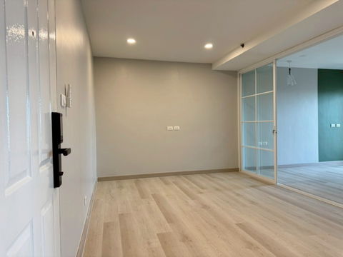 Condo for Sale – Supalai Park Srinakarin  Near MRT Yellow Line – Sri Udom Station