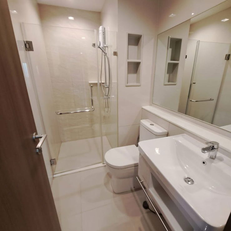 picture ‼️ For rent ✨ Life Ladprao Valley  🔥 Line ID @034etfin 📲 2 bedroom 2 bathroom‼️ BTS Ha Yaek Lat Phrao 💚 - 15/28