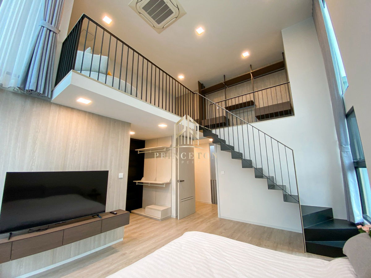 picture Luxury Home for Rent at VIVE Krungthep Kreetha Comes with a Private Swimming Pool - 28/48