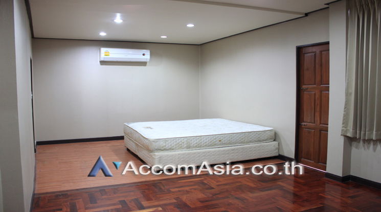 picture 🔼🔽 AccomA 📩 Home Office 4 BR House in  (13000877) - 5/11