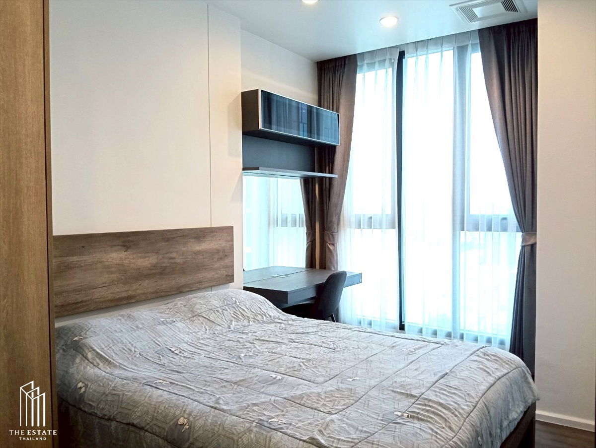 รูป For rent Whizdom Essence ใกล้ BTS ปุณณวิถี ชั้นสูง วิวโล่ง 51.6 sq.m. 2 bedroom @35,000 Baht - รูปที่ 2/8