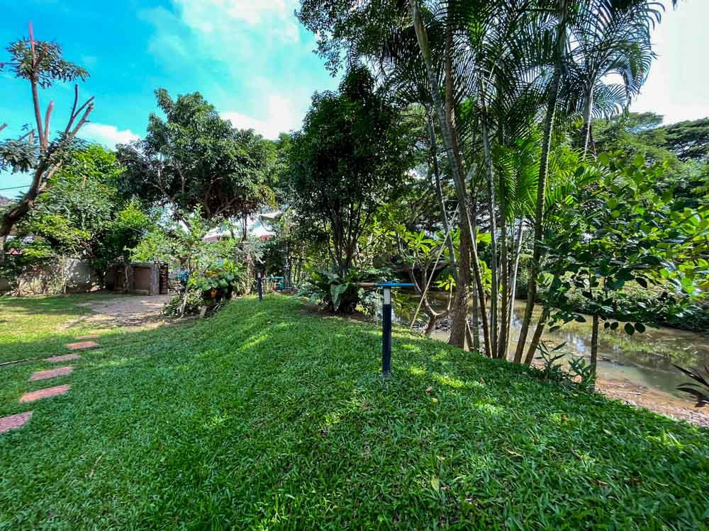 รูป โอกาสทอง! บ้านสวนริมน้ำสไตล์รีสอร์ทที่ดอยสะเก็ดเชียงใหม่  - รูปที่ 14/44