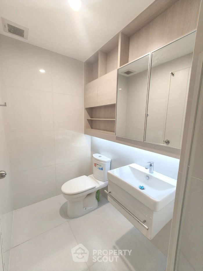 picture 2-BR Condo at Life Asoke near ARL Makkasan (ID 2243939) - 12/12