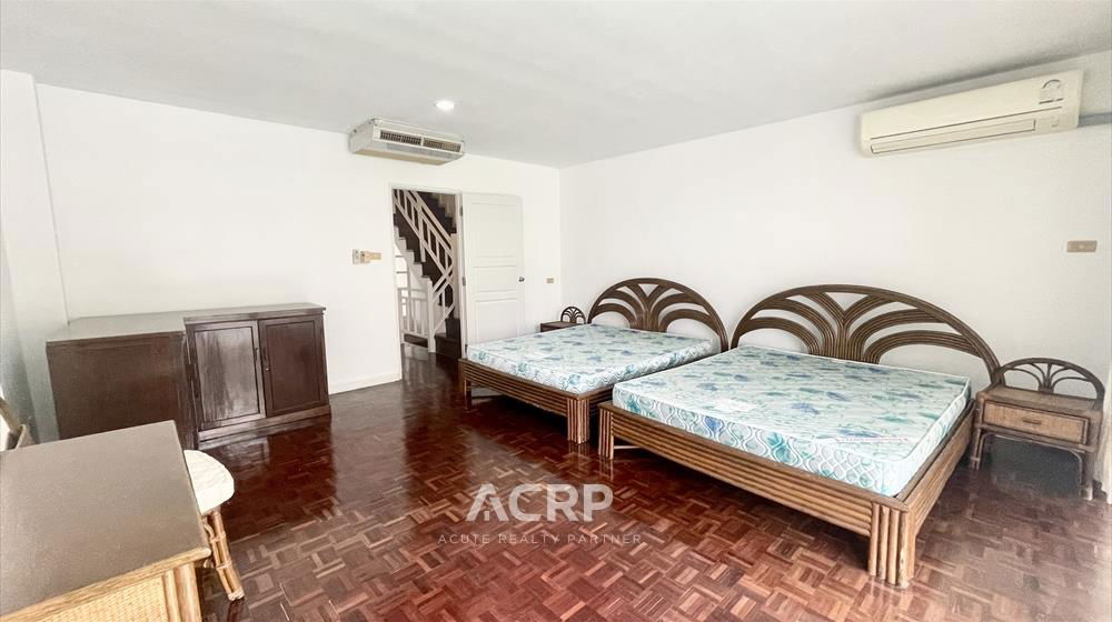 รูป ขายบ้านสระสวน หัวหิน 3 ชั้น ใกล้ทะเล หลังมุม รหัส 00147963 - รูปที่ 13/14