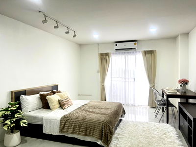 คอนโด เมืองเชียงใหม่ เชียงใหม่ : ขายลานนาคอนโด ห้องรีโนเวทใหญ่ ห้องสวย ทำเลดี ราคาคุ้ม โทร 0955752068 คุณชมพู