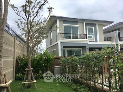 รูปภาพ บ้าน 3 ห้องนอนให้เช่า บ้านเลี้ยงได้ เพสซอร์น เพรสทีจ ลักซ์ พัฒนาการ ใกล้สวนหลวง (ID 2232939)