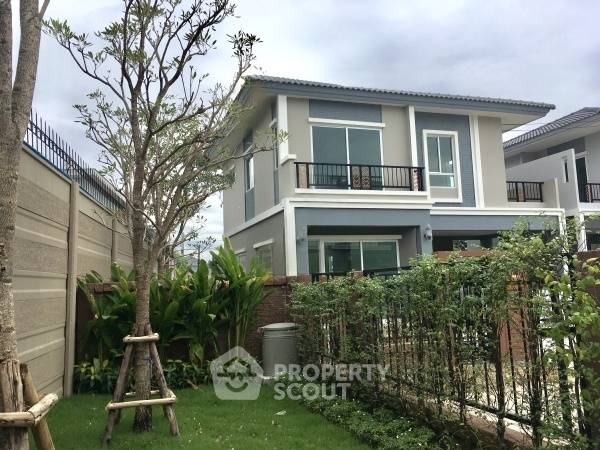 รูป บ้าน 3-ห้องนอน ที่ ภัสสร เพรสทีจ ลุกซ์ พัฒนาการ ใน สวนหลวง (ID 2232939) - รูปที่ 1/26
