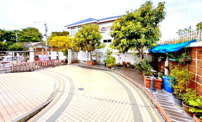 Houses for sale วิทยาลัยเทคนิคราชสิทธาราม : 🎉 For Sell House WARAROM PHETKASEM 81 2-story 4 bedroom 2 bathroom