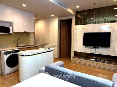 Condos for sale : 2-BR Condo at Noble Around Sukhumvit 33 near BTS Phrom Phong (ID 2244727)