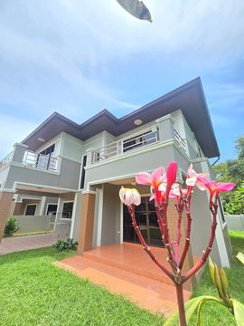 Beautiful 2-storey detached house, Nong Pla Lai, Pattaya, pets allowed