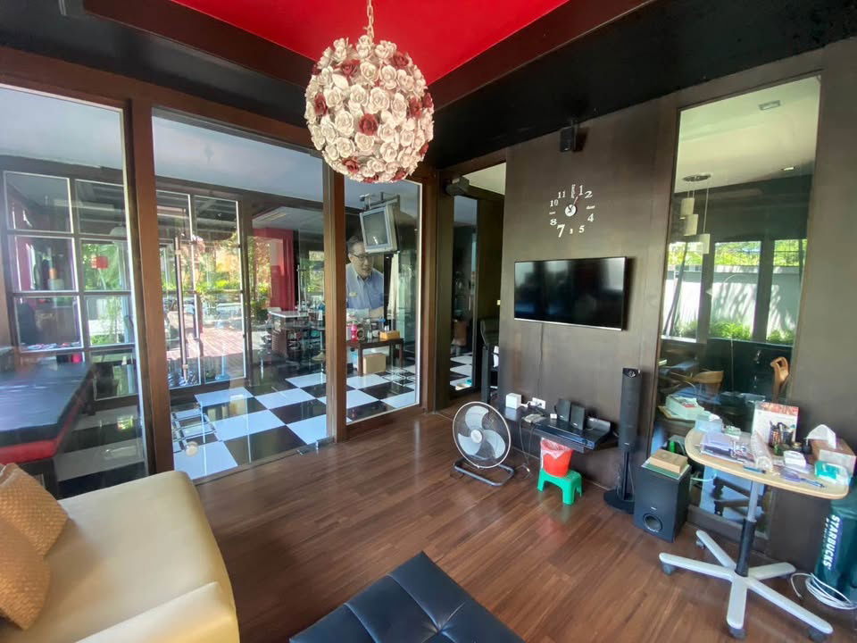picture 🟢For Sale🟢Luxury detached house for sale in Phatthanakan 30, excellent location, spacious area, 📱ADD LINE @nathong97 (Reply ⚡ 24 Hr) P880 - 28/38