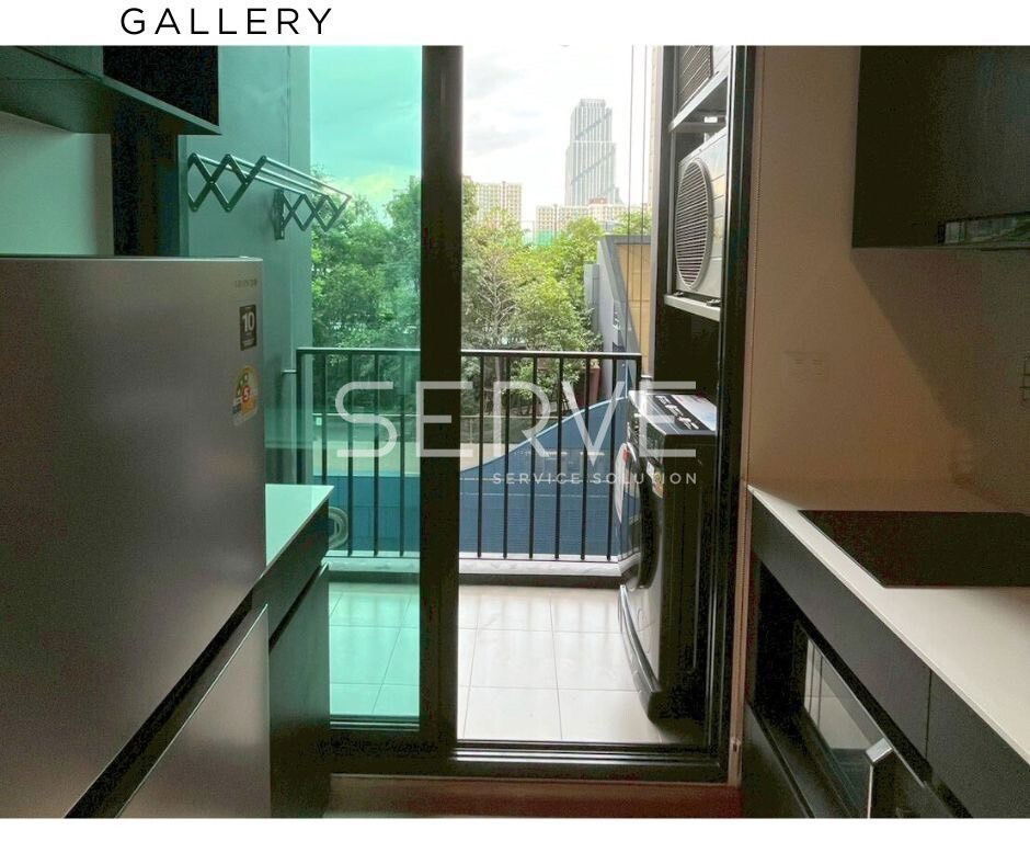 picture 1 Bed 1 Bath Nice Room Fully furnished New Condo Good Location MRT Phra Ram 9  220 m.  @  NUE District R9 - 2/9