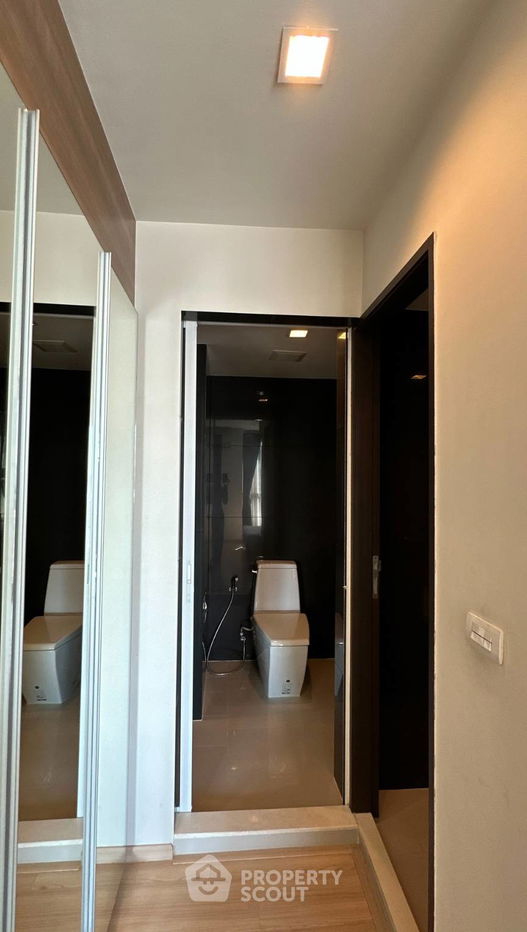 รูป คอนโด 1-ห้องนอน ที่ ริธึ่ม สาทร ใกล้ BTS สะพานตากสิน (ID 1972592) - รูปที่ 13/15