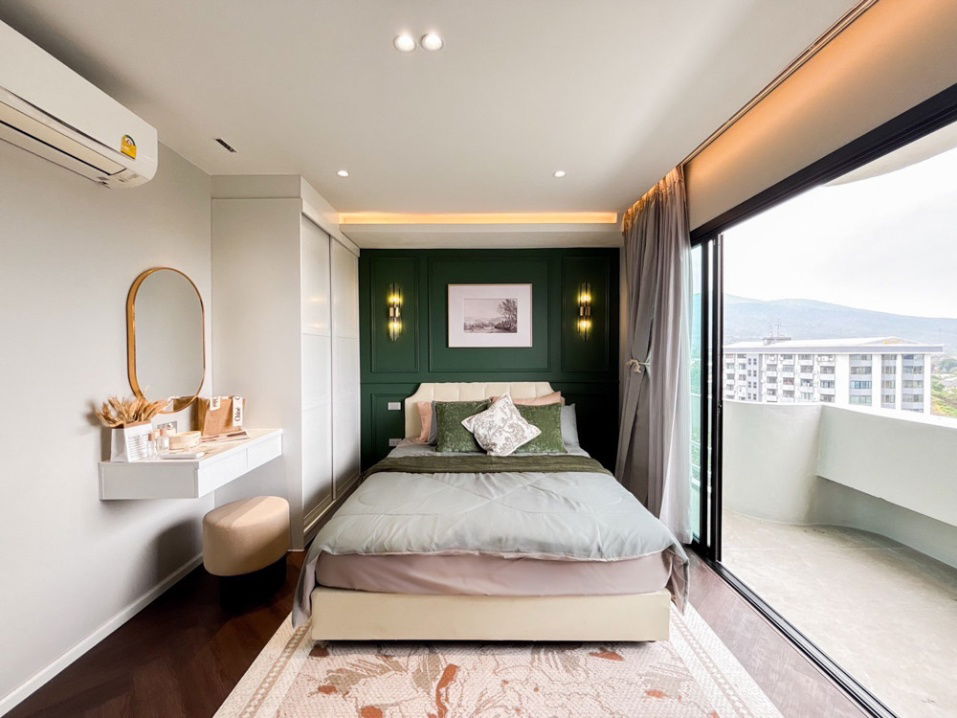 picture  Invest in Chiang Mai's Prime Property with a Million-Dollar View! - 10/12