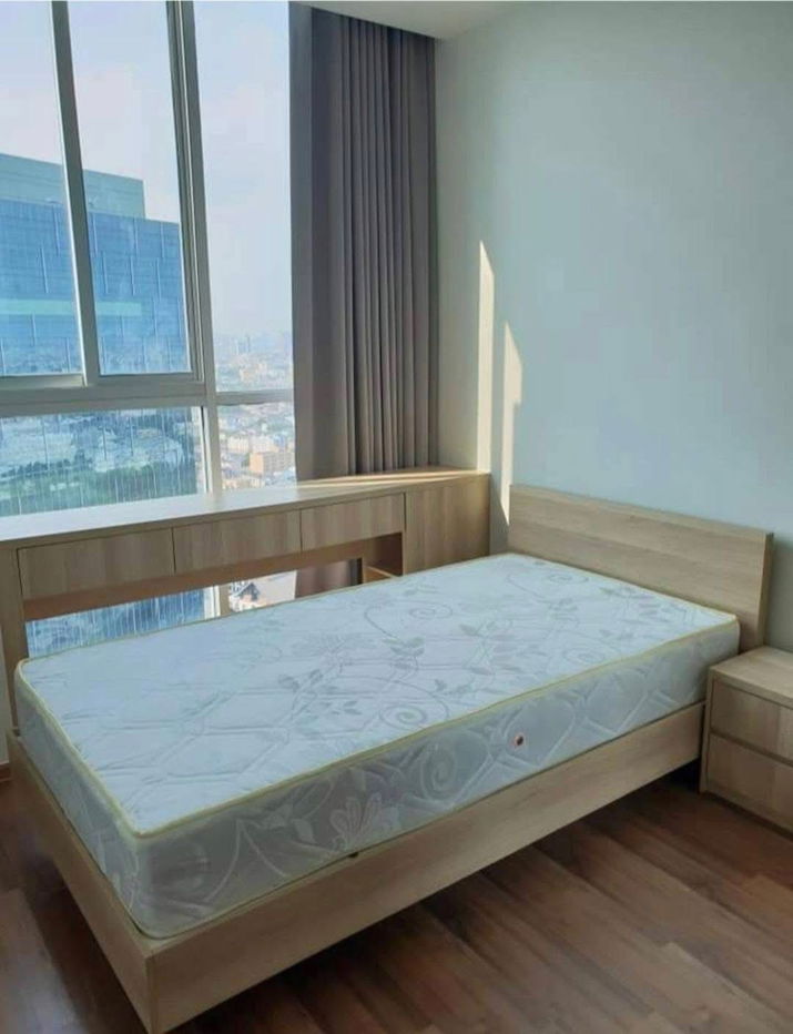 picture Noble Revolve Ratchada 2 | MRT Cultural Center, vacant room, ready to move in - 2/6