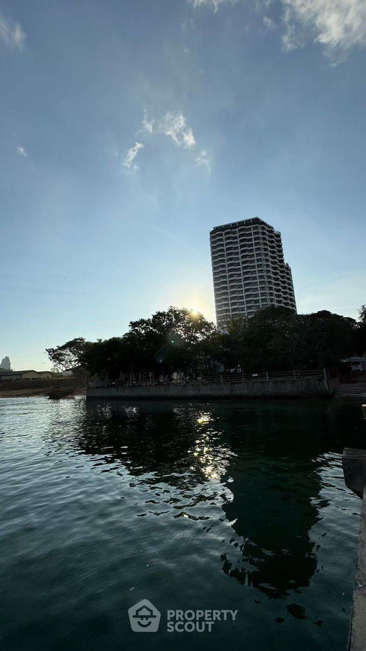 picture 3-BR Condo at Rama Harbour View Condominium in Surasak (ID 2243497) - 33/33