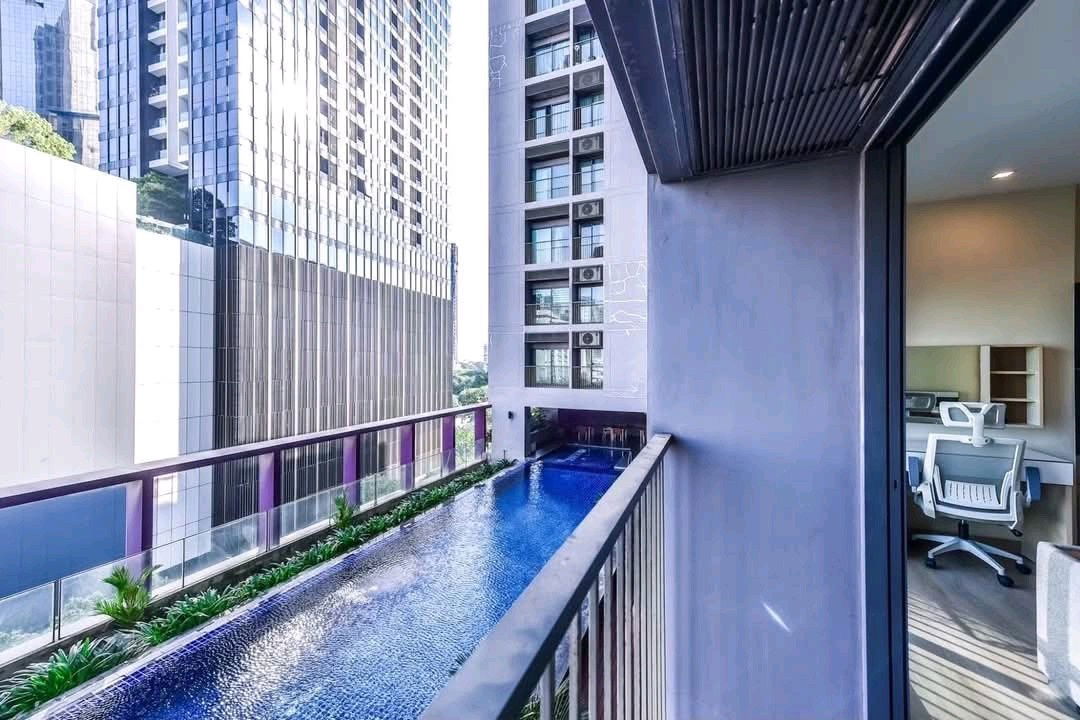 picture Noble Remix | Near BTS Thonglor - 10/12