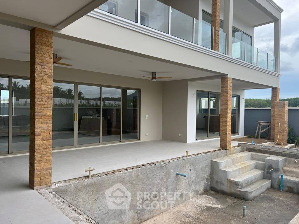 รูป วิลล่า 4-ห้องนอน ใน ถลาง (ID 1556802) - รูปที่ 2/17