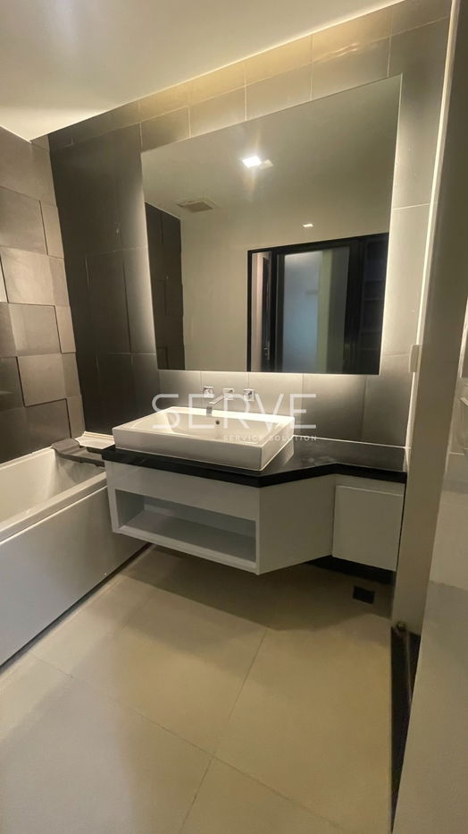 picture 1 Bed with Bathtub Nice Room Fully furnished Good Location Close to  MRT Thailand Cultural Centre Station, 220 m. @ IVY Ampio - 5/7