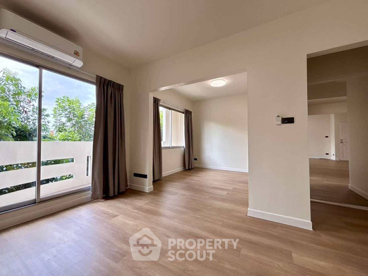รูป คอนโด 2-ห้องนอน ที่ บ้านสวนธน รัชดา ใกล้ BTS เสนานิคม (ID 2244639) - รูปที่ 5/9