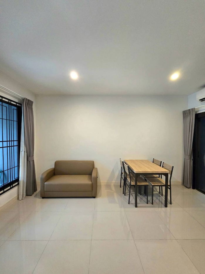 รูป 🏡 เช่าบ้านพลีโน่  สุขุมวิท-บางนา ใกล้mega บางนา และทางด่วน - รูปที่ 3/21
