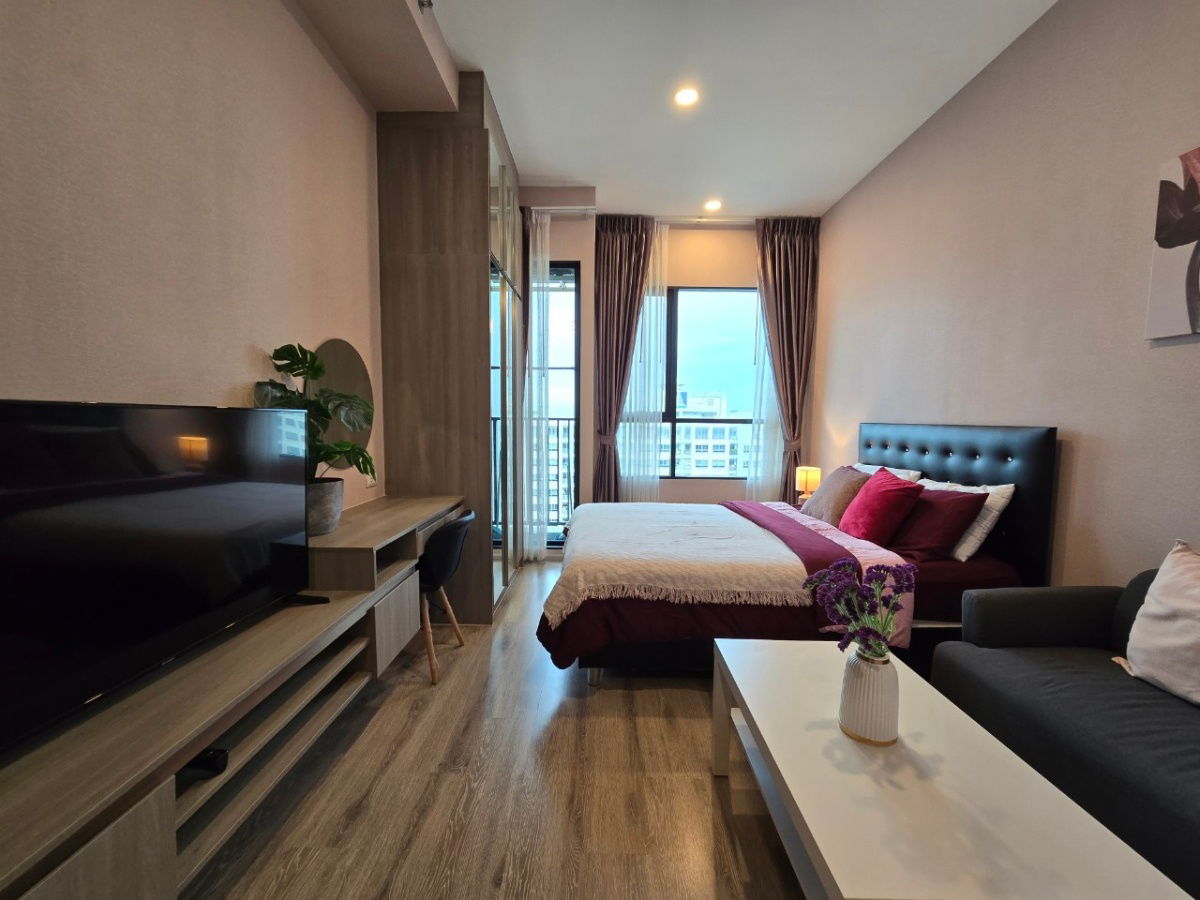picture Condo for Rent : Knightsbridge Collage Ramkhamhaeng  Schedule a viewing 👉 Line: @propertybkk1 - 2/12