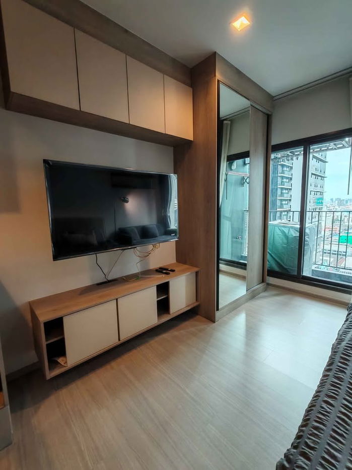 picture Condo for rent: Life asoke-rama9, ready to move in. If interested, contact Line @goodmanpro or call 0999029192. - 3/8
