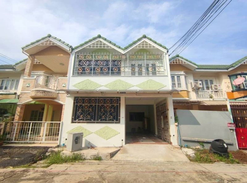 รูป 🏡 ขายทาวน์เฮ้าส์ ต่อเติมเต็ม ต้นโครงการ ทำเลดีสุดๆ! 📍 บ้านพิศาล โครงการ 10 ซอยท่าข้าม 30 – เทียนทะเล 7 - รูปที่ 1/9