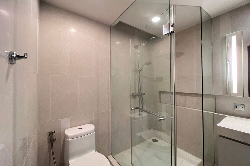 picture 🔥 For Sale !!🔥 Code C20230202740..........Quattro by Sansiri, 3 bedroom, 3 bathroom, high floor 30++, furnished, Special Deal!!📣📣 - 7/10