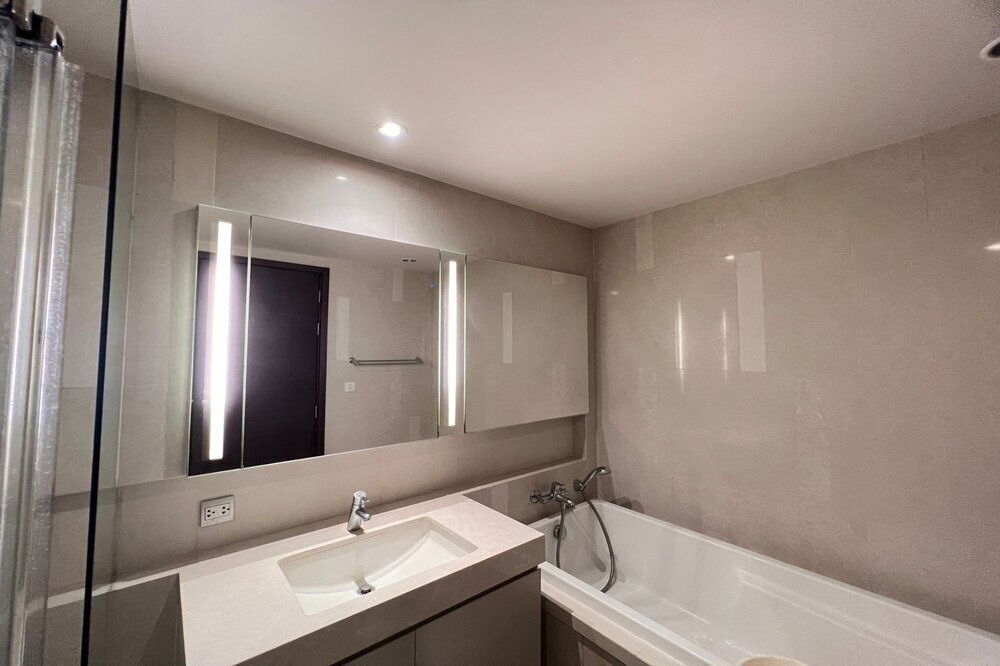 picture 🔥 For Sale !!🔥 Code C20230202740..........Quattro by Sansiri, 3 bedroom, 3 bathroom, high floor 30++, furnished, Special Deal!!📣📣 - 8/10