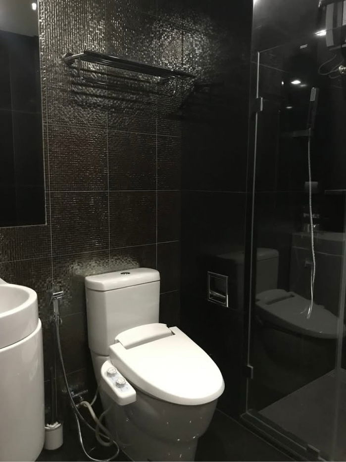 picture  For rent ✨ Rhythm Sukhumvit 36 - 38   🔥 Line ID @034etfin 📲 1 bedroom 1 bathroom ✨ BTS Thonglor 350 metres 💚 - 8/14