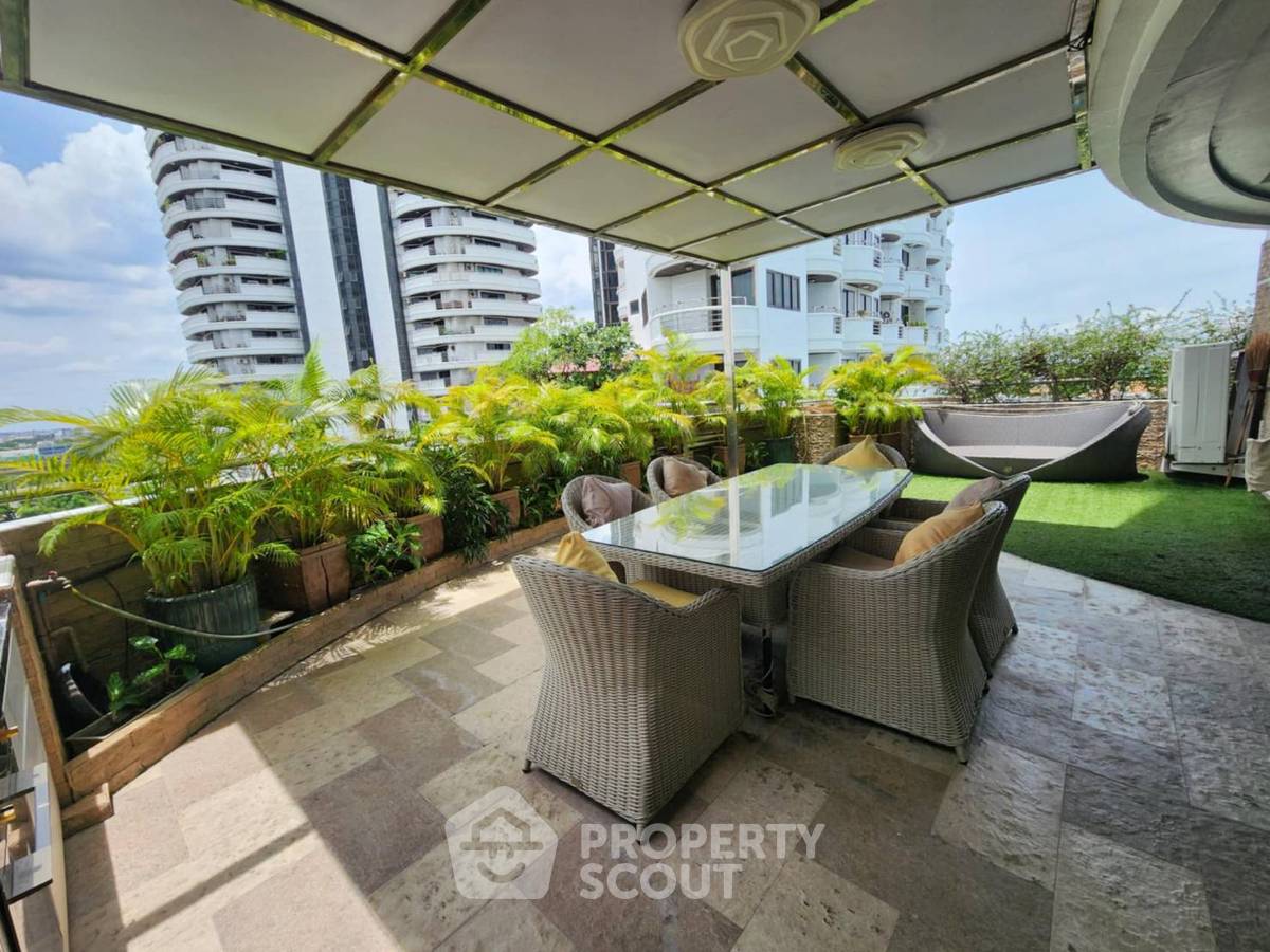 picture 2-BR Condo at Floraville Condominium near ARL Hua Mak (ID 2244266) - 9/19