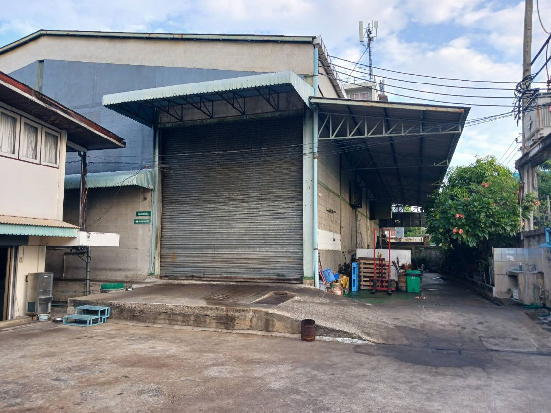 รูป ขายที่ดิน วชิรธรรมสาธิต 18  500 ตรว. พร้อมสิ่งปลูกสร้างในราคาที่ดินเปล่า - รูปที่ 3/4