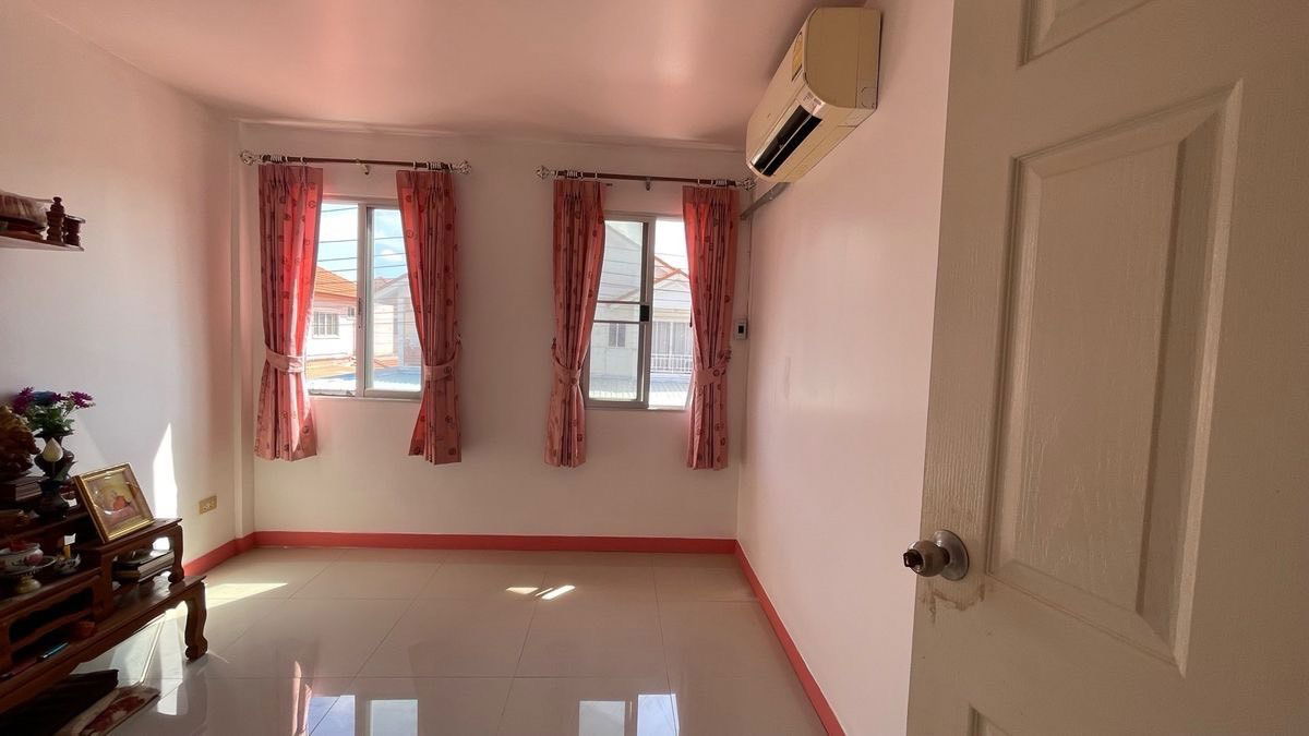 รูป ขายบ้านสานฝัน สุวินทวงศ์ หลังริม สภาพดี หิ้วกระเป๋าเข้าอยู่ได้เลย ใกล้ถนนใหญ่เพียง 180 ม. - รูปที่ 24/26