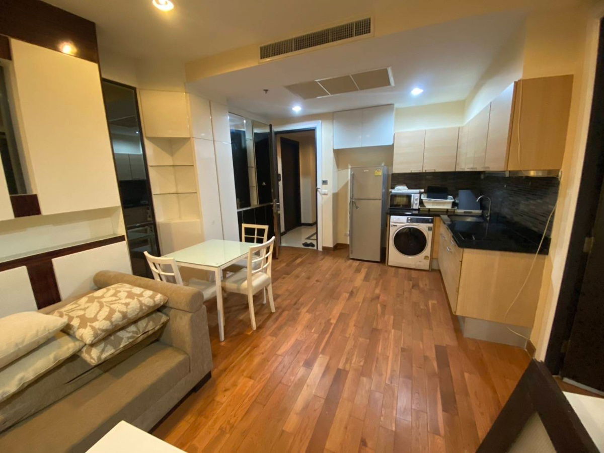รูป The Address Chidlom | BTS Chidlom - รูปที่ 3/7