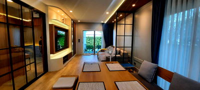 บ้านเดี่ยว ถนนศรีนครินทร์-ร่มเกล้า : ขายบ้านเดี่ยว 2ชั้น 52ตร.ว ม.สิวลี ศรีนครินทร์-ร่มเกล้า ตกแต่งบิ๊วอินแล้วทั้งหลัง ทุอย่างครบ พร้อมเข้าอยู่ได้เลย ทำเลดีมากใก้ลรถไฟฟ้า2สาย